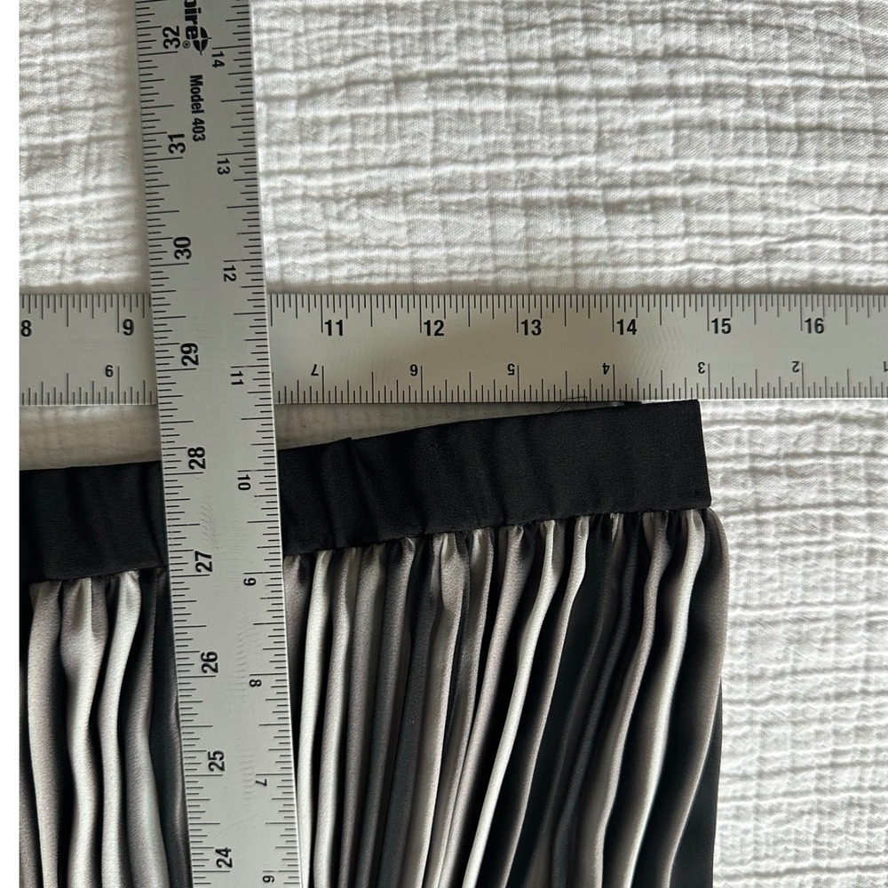 EILEEN FISHER Pleated Ombre Midi Skirt Black Grey Striped Side Zip XS - Picture 4 of 7